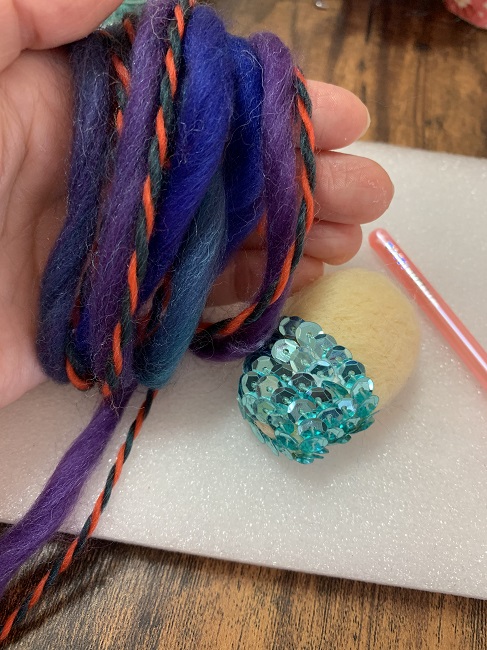 羊毛フェルトのアマビエの作り方